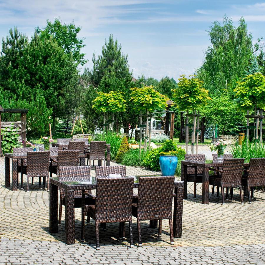 Hotel & Restauracja Timberland Orzesze Экстерьер фото