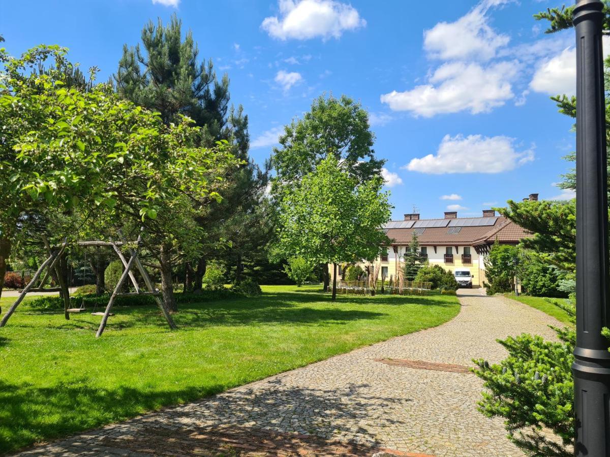 Hotel & Restauracja Timberland Orzesze Экстерьер фото