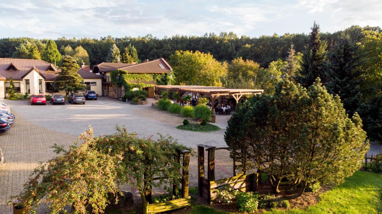Hotel & Restauracja Timberland Orzesze Экстерьер фото
